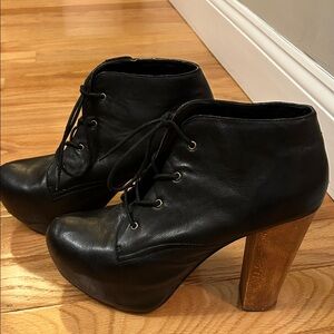 Steve Madden Black Leather Lace-Up Ankle Booties with Wood-Tone Block Heel